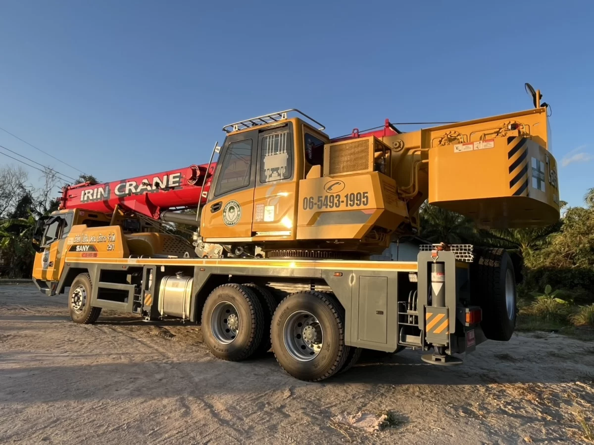 เครนบ้านอำเภอพัทยา