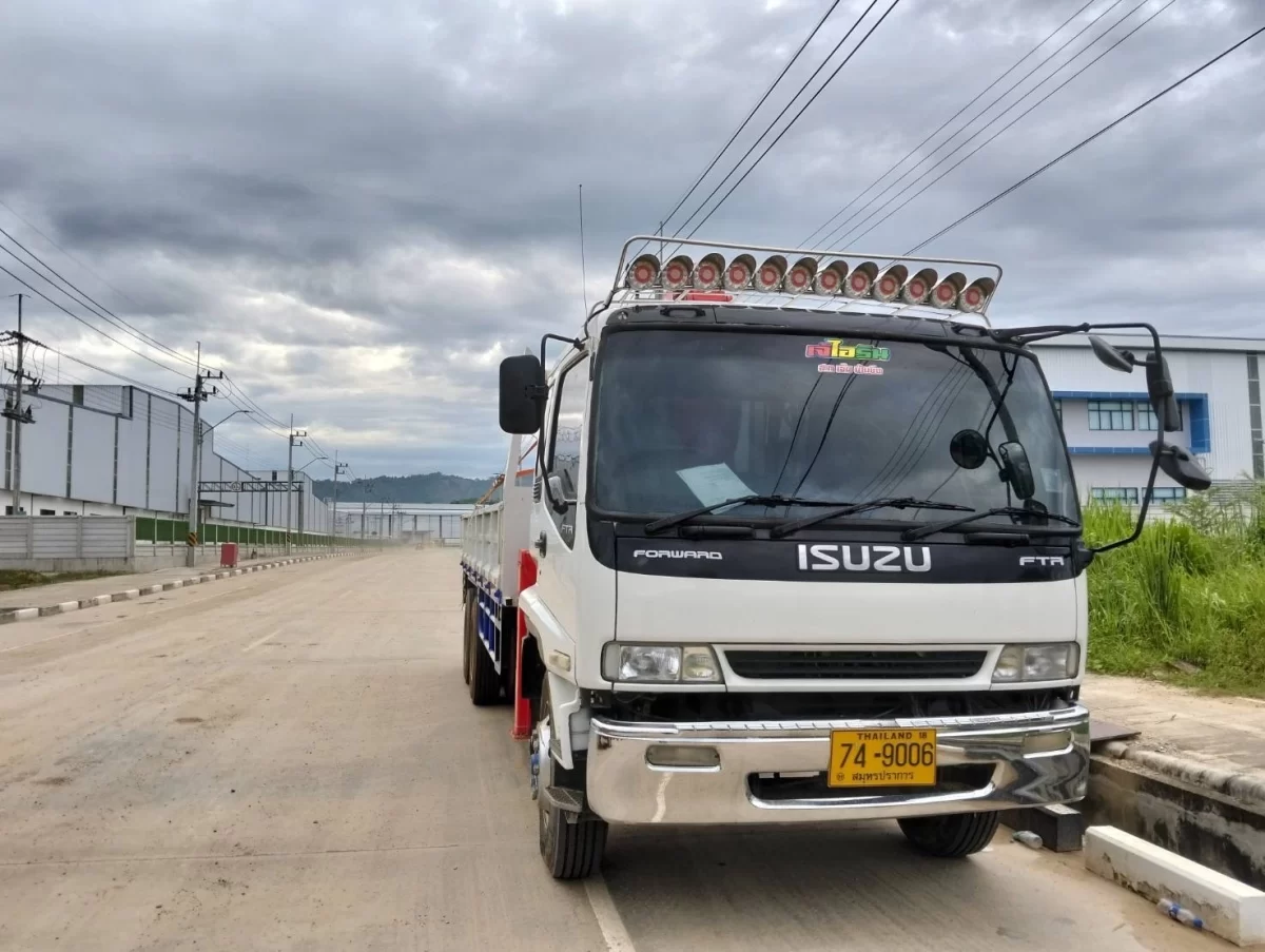 เครนเขาชีจรรย์