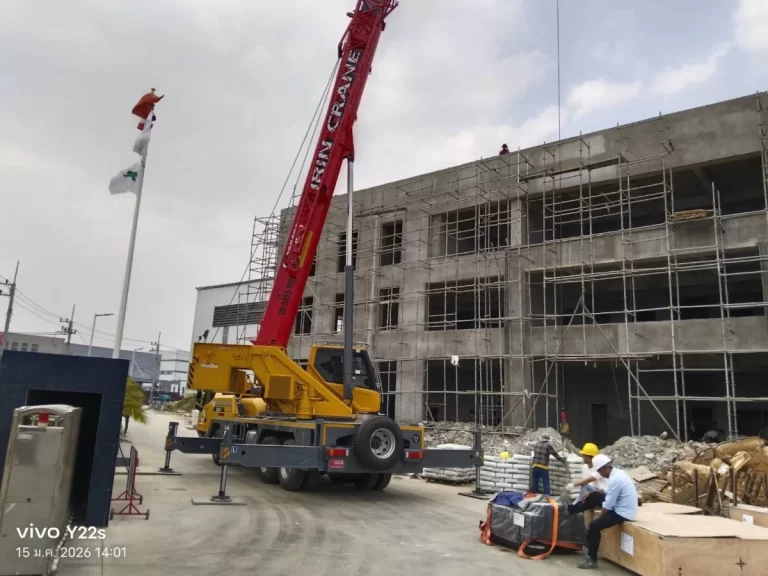 เครนเครือสหพัฒน์ศรีราชา