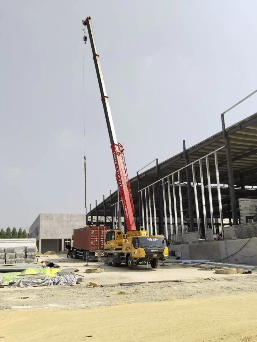 เครนชลบุรี